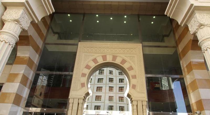 Ramada Madinah Al Hamra Otel Medine Dış mekan fotoğraf